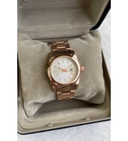 Vintage Tarz Yeni Moda Takvimli  Rose Gold Kadın Kol Saati Yeni Sezon Yeni Seri
