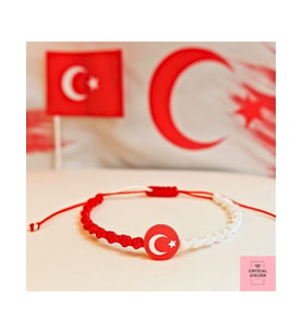 Türkiye Ay Yıldız Makrome Taraftar Bileklik, Kırmızı Beyaz Milli Takım Türk Bayrak Desenli Unisex Bileklik, Milli Bayram Taraftar Ruhuna Özel Takı, Ay Yıldız Bayrak Özel Gün Aksesuarı