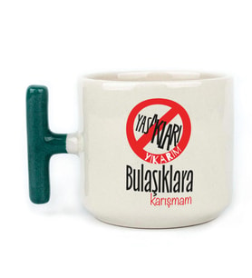 Yasakları Yıkarım Bulaşıklara Karışmam Baskılı Yeşil Kulplu T Kupa