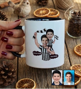 Kişiye Özel Karikatürlü Siyah Beyaz Taraftar Baba Oğul Kupa Bardak Babalar Günü Hediyesi