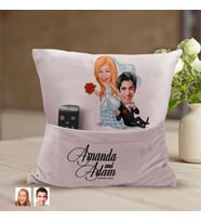 BK Gift Kişiye Özel Evleniyoruz Karikatür Tasarımlı Organizer Kumanda ve Atıştırmalık Cepli Pembe Kırlent Yastık-2 Arkadaşa Hediye, Cepli Yastık