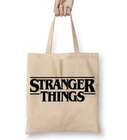 Stranger Things 05 Bez Çanta Uzun Saplı
