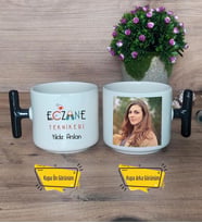 Eczane Teknikeri Kupa Bardak Fotoğraflı T Siyah Kulplu Eczacılar Günü Tıp Bayramı Hediyesi