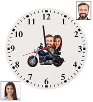 Kişiye Özel Motorcu Çift Tasarımlı Karikatür Duvar Saati 62