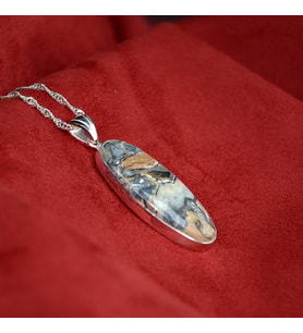 Akik Taşlı Oval Model 925 Ayar Gümüş Kolye