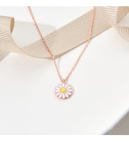 925 Ayar Rose Kaplama Mineli Papatya Gümüş Kolye