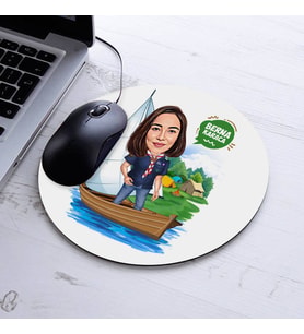Kişiye Özel Karikatürlü Sandaldaki Kadın Mousepad