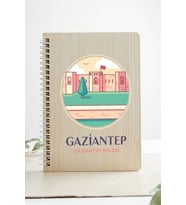 Gaziantep Gaziantep Kalesi Şehir Tasarım Ahşap Kapaklı Defter Özel Kraft Kâğıt (Akçaağaç Rengi )