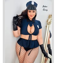 Intive Curvy Büyük Beden Jartiyerli Etekli Fantezi Polis Kostüm (Aksesuarlar Dahil Değildir)
