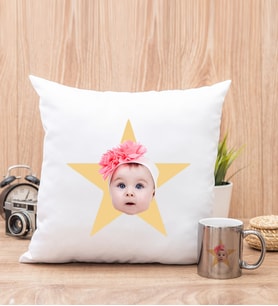 Kişiye Özel Pembe Yıldız Kafa Fotoğraflı Kare Yastık ve Silver Kupa