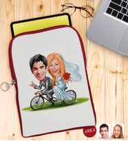 BK Gift Kişiye Özel Evleniyoruz Karikatürlü Taşınabilir Koruyucu Tablet Kılıfı & Organizer Çanta - Kırmızı-3