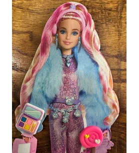 ÜTÜ İLE YAPIŞAN 24X13 CM PEMBE SAÇLI KIZ ARMA DİKİŞ APLİKE