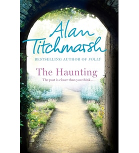 The Haunting: A Story Of Love, Betrayal And Intrigue From Bestselling Novelist And National Treasure