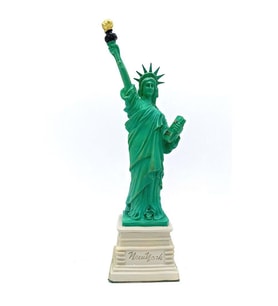 ABD New York Özgürlük Heykeli Reçine 27 cm (Karışık)