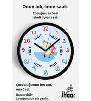 İsme Özel Sevimli Uğur Böceği Çocuk Odası Duvar Saati Orta Boy 30 cm Siyah Camlı Sessiz