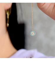 Renkli Taşlı Sallantılı Altın Küpe