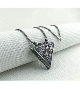925 Ayar Gümüş Gül Desenli ve Osmanlı Tuğralı Muska Kabı Kolye