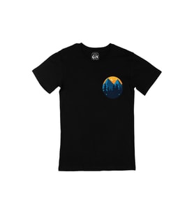 Camp Nights Cep Logo Tasarımlı Siyah Tişört