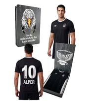 BEŞİKTAŞ LİSANSLI UMBRO SİYAH NOSTAJİ FORMA KİŞİYE ÖZEL UV KUTU HEDİYELİ