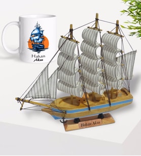 BK Gift Kişiye Özel Ahşap El Yapımı Yelkenli Gemi 26cm ve Gemi Tasarımlı Kupa Hediye Seti-3