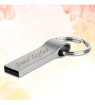 KİŞİYE ÖZEL İSİM BASKILI METAL KUTULU METAL USB BELLEK 32 GB