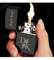 Kişiye Özel İsimli Benzinli Siyah Zippo Çakmak