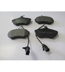 AUDI A4- 00/01; ÖN FREN BALATASI 1,6/1,8T/1,9TDI/2,0/2,0FSI/2,4(2 KABLOLU)DİSK)(119,4X69,5X19)BRAMAX