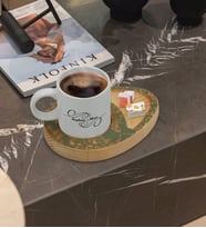 BK Gift Kişiye Özel Retro Motif Tasarımlı Doğal Ahşap Tabaklı Türk Kahvesi Fincanı Sunum Seti Model 5