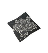Mısırlı Eşarpları Emprime Krep Eşarp (Lacivert)