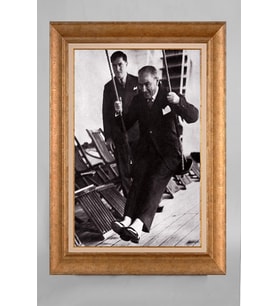 Altın Varaklı Paspartulu Çerçeveli Atatürk Tablo sd622
