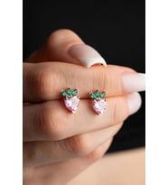 925 Ayar Gümüş Rose Kaplama Pembe Taşlı Çilek Küpe