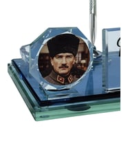 Sentez Masa Üstü İsimlik Atatürk Masa İsimliği Ofis Hediyesi (Gümüş)