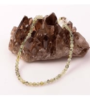 Prehnite Taşı Kolye - 4 mm