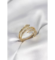 Yılan Model Gold Renk Zirkon Taşlı Kadın Yüzük