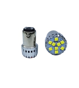 1157 Dekoratif led ampul çift duy beyaz 12V 4W canbus / LAAM952