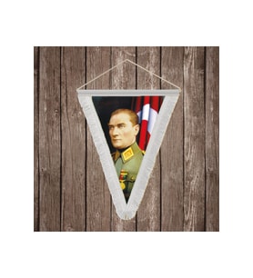Üniformalı Gazi Mustafa Kemal Atatürk- Ay Yıldız Bayrak Beyaz Saçaklı Üçgen Flama Bayrak Hatıra Flama ATA17