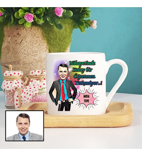 Karikatürlü Erkek Öğretmen Türk Kahvesi Fincanı Ahşap Altlıklı