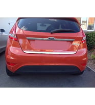 Ford Fiesta Arka Bagaj Çıtası (Siyah - Beyaz)