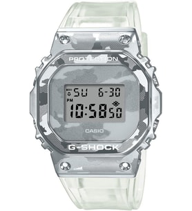 CASIO GM-5600SCM-1DR