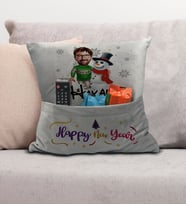 BK Gift Kişiye Özel Yılbaşı Karikatür Tasarımlı Organizer Kumanda ve Atıştırmalık Cepli Gri Kırlent Yastık- 9, Yılbaşı Hediyesi, Yeni Yıl Hediyeleri