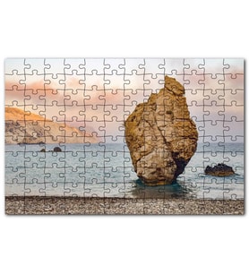 Cakapuzzle Gündoğumunda Issız Kumsal ve Yalnız Kaya Puzzle Yapboz MDF (Ahşap) (120 Parça)