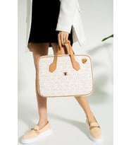 ImPolo Joyce Krem Kamel Empirme Baskı Unisex Netbok Ve Evrak Çantsı 28x37 Ebatında