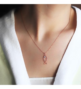 Rose Kaplama 925 Ayar Gümüş Balık Sembollü Firuze Taşlı Kolye