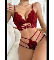 Fantezia Night Kadın Mor Dantel Cut-Out Detaylı Şık Sütyen ve Külot Takımı