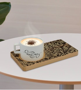BK Gift Kişiye Özel Retro Motif Tasarımlı Doğal Ahşap Tabaklı Seramik Fincan Sunum Seti  Model 6