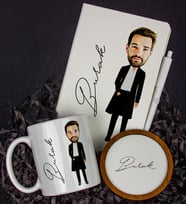 Kişiye Özel Karikatür Tasarım Defter Kalem Kupa Ve Bardak Altlığı Hediye Seti 96192
