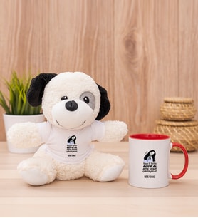 Kişiye Özel Herkes Delirdi Tasarım Esprili Peluş Köpek ve Kırmızı Kupa