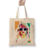 Taylor Swift Bez Çanta Uzun Saplı