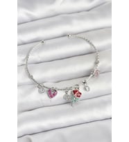 Gül Charmlı Gümüş Renk Pirinç Kadın Bileklik 5886 - HPSBYI9665-5522