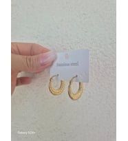 HALKA ÇELİK KÜPE MODELLERİ TARZ VE ŞIK (Altın Rengi)